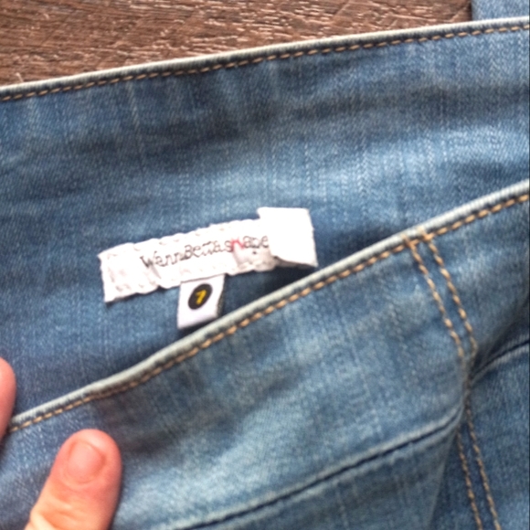 YMI Wanna betta shape size 7 jeans medium wash. High rise - Picture 3 of 3